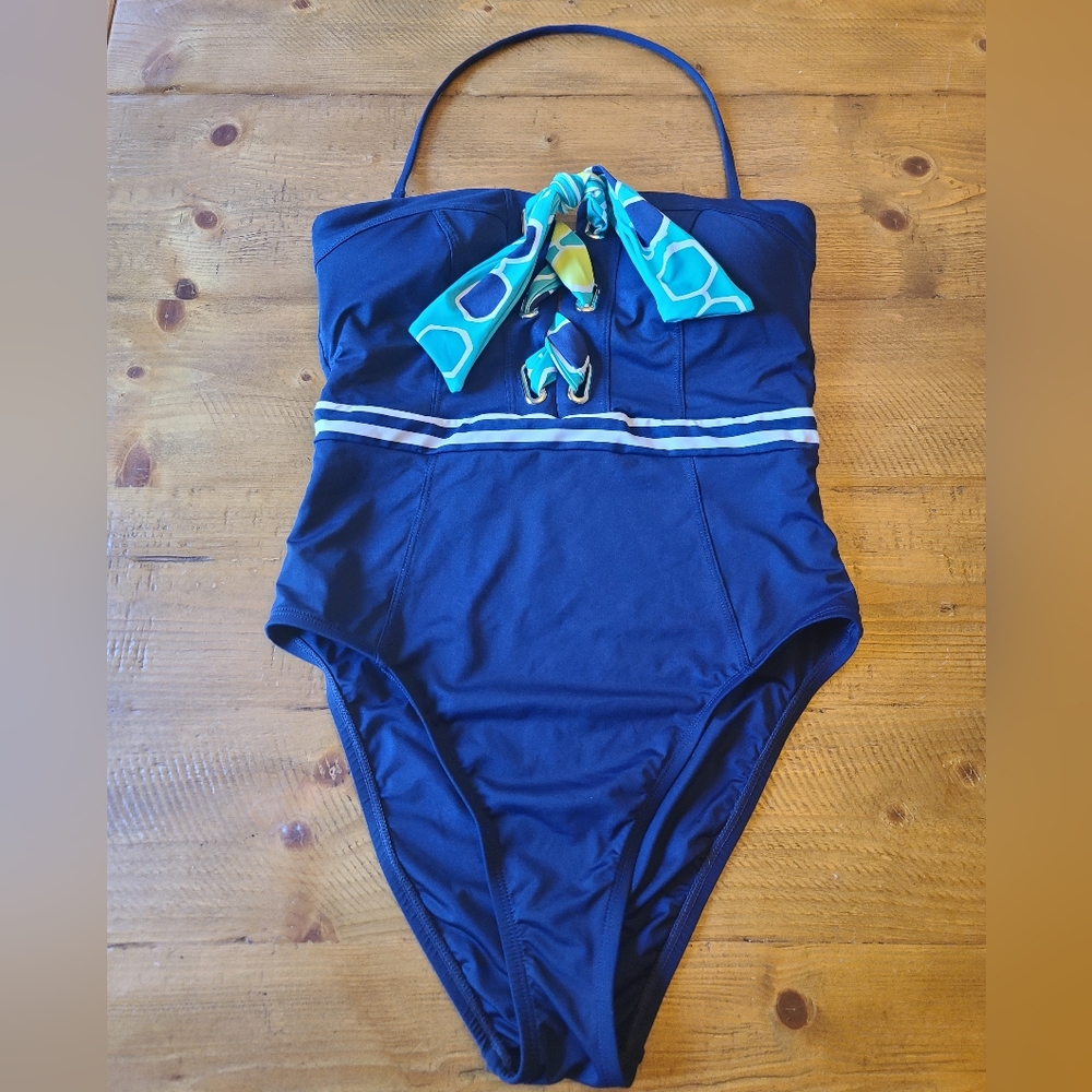 TRINA TURK One Piece flattering front bow blue Bathing suit size 8